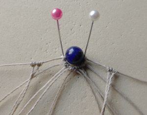 Makrame minđuše sa kamenim perlama i lišćem Početak lapis minđuše 4